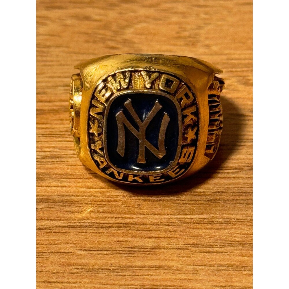 Vintage New York Yankees NY MLB Baseball Citibank Promotional Ring Size 9